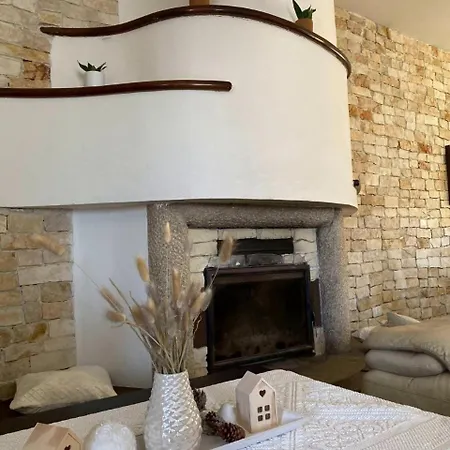 Maison Eclat *